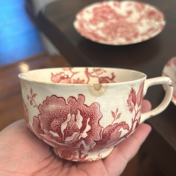 Johnson Bros England Teacup and Saucer sets (2) Chippendale Red Vintage - Picture 6 of 11